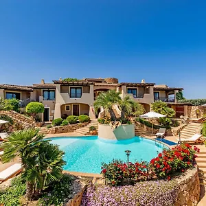 Locazione Turistica Bougainville 5 - Vista Village Casa vacanze Porto San Paolo (Sardinia)